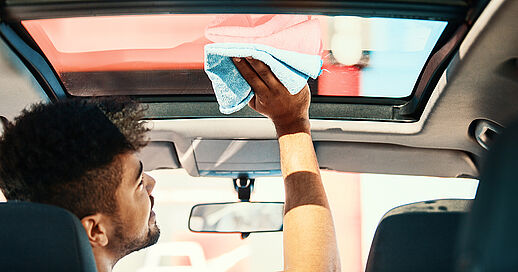 Frühjahrsputz – und dann Brille auf, Dach runter