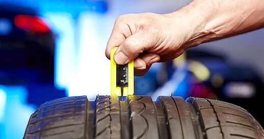 Boxenstopp für den Frühling: So klappt dein Reifenwechsel stressfrei